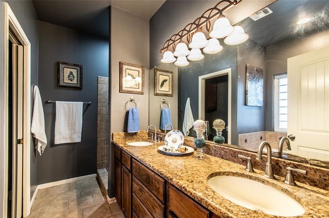 6720 Fm Rd 1833, Robstown, TX 78380