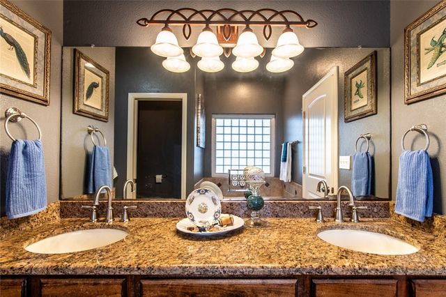 6720 Fm Rd 1833, Robstown, TX 78380