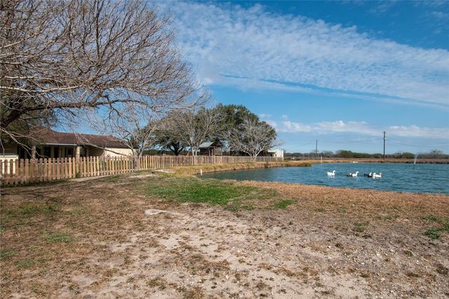 6720 Fm Rd 1833, Robstown, TX 78380