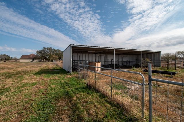 6720 Fm Rd 1833, Robstown, TX 78380