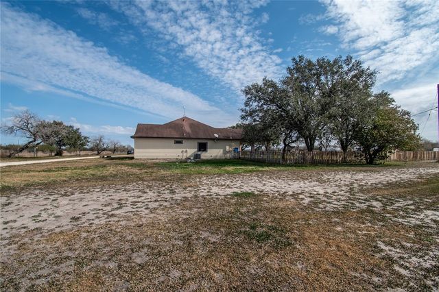 6720 Fm Rd 1833, Robstown, TX 78380