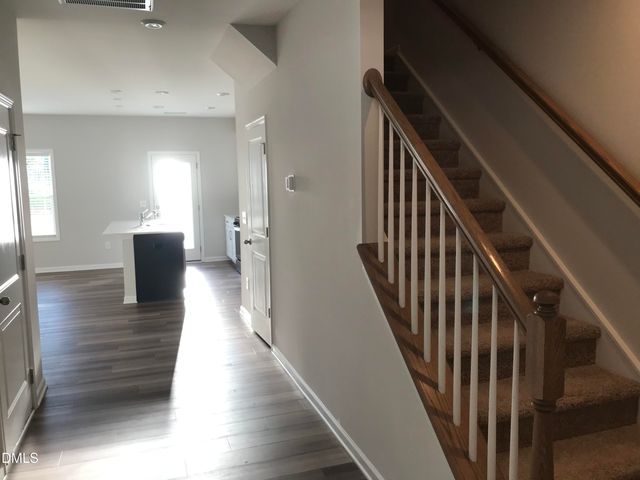 828 Oak Center Drive, Raleigh, NC 27610
