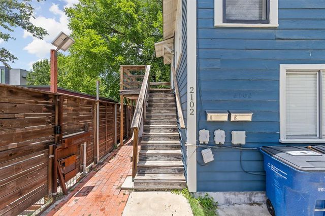 2102 Brackenridge ST B, Austin, TX 78704