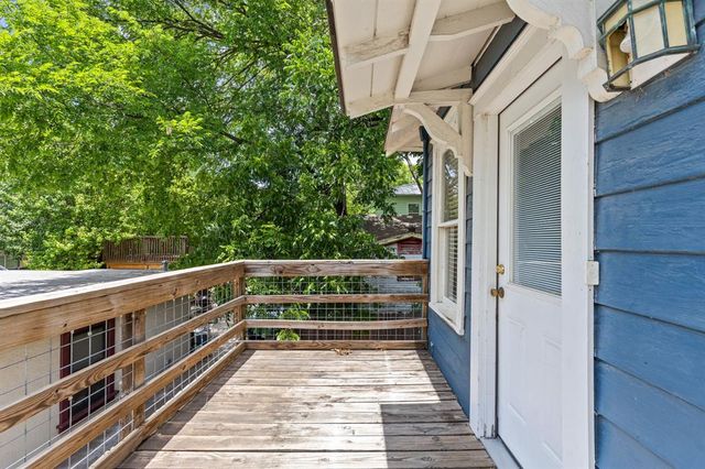 2102 Brackenridge ST B, Austin, TX 78704