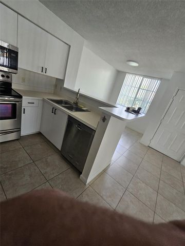 12172 St Andrews Place 111, Miramar, FL 33025