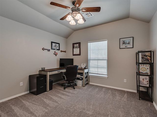 19210 Hidden Pines Drive, Norman, OK 73026