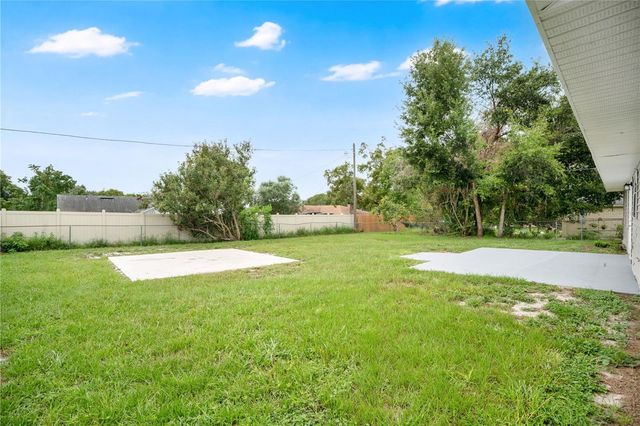 3023 INDIA BOULEVARD, Deltona, FL 32738
