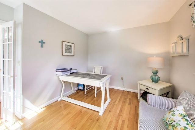 101 River Rd, Hanover, MA 02339