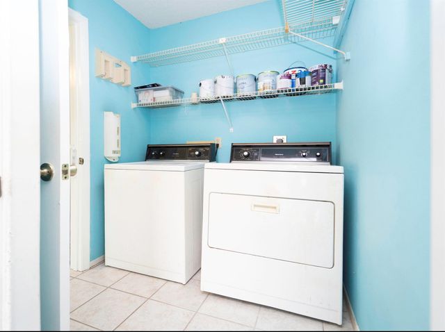 6851 NW Jorgensen Road, Port St Lucie, FL 34983