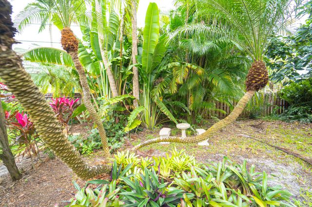 6851 NW Jorgensen Road, Port St Lucie, FL 34983