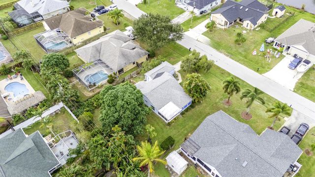 6851 NW Jorgensen Road, Port St Lucie, FL 34983