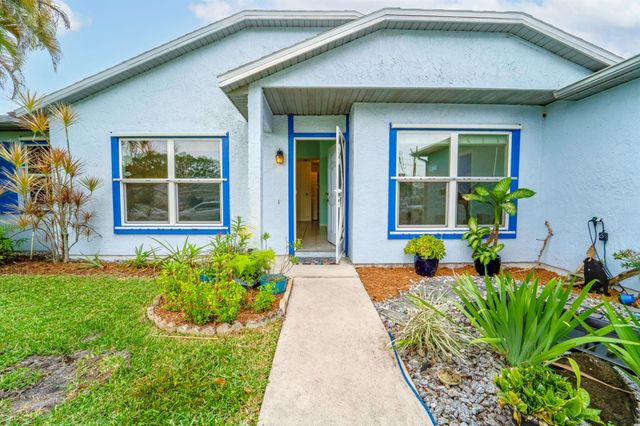 6851 NW Jorgensen Road, Port St Lucie, FL 34983