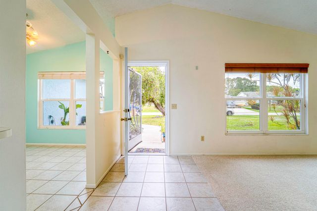 6851 NW Jorgensen Road, Port St Lucie, FL 34983