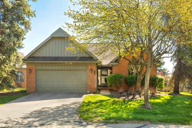 37743 Avon Lane, Farmington Hills, MI 48331