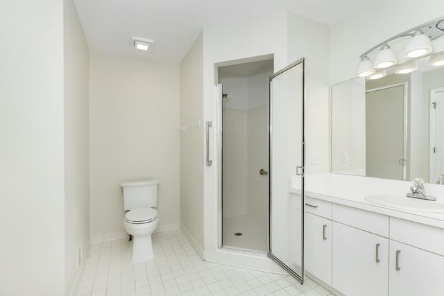 37743 Avon Lane, Farmington Hills, MI 48331