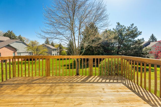 37743 Avon Lane, Farmington Hills, MI 48331