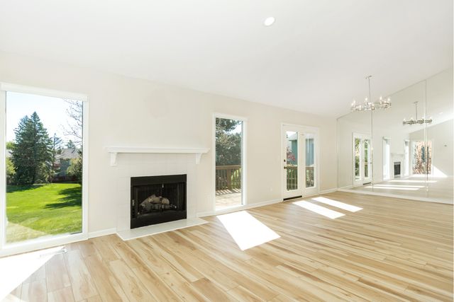 37743 Avon Lane, Farmington Hills, MI 48331