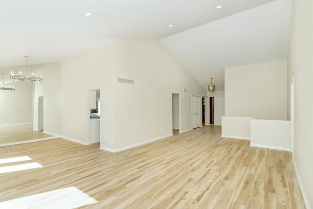 37743 Avon Lane, Farmington Hills, MI 48331