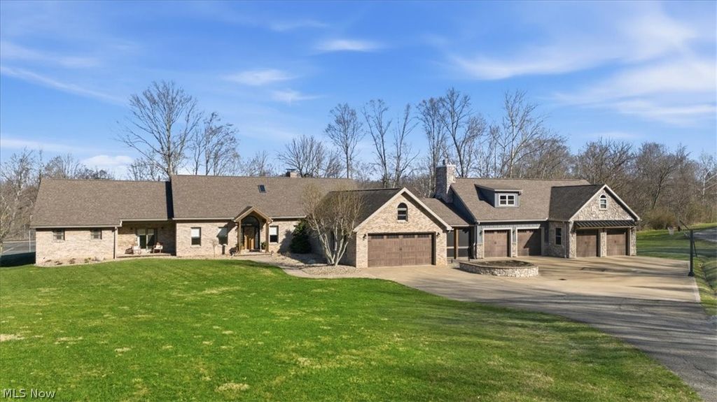 151 Dover Road, Washington, WV 26181