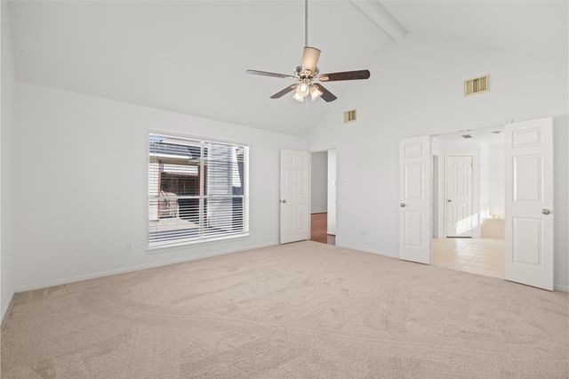 6314 Castle Lane Drive, Houston, TX 77066