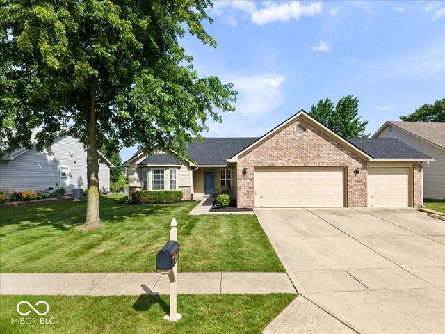 5450 Bracken Drive, Indianapolis, IN 46239