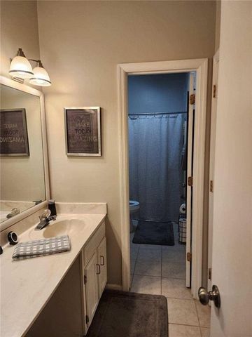 2505 W Broad Street 924, Athens, GA 30606