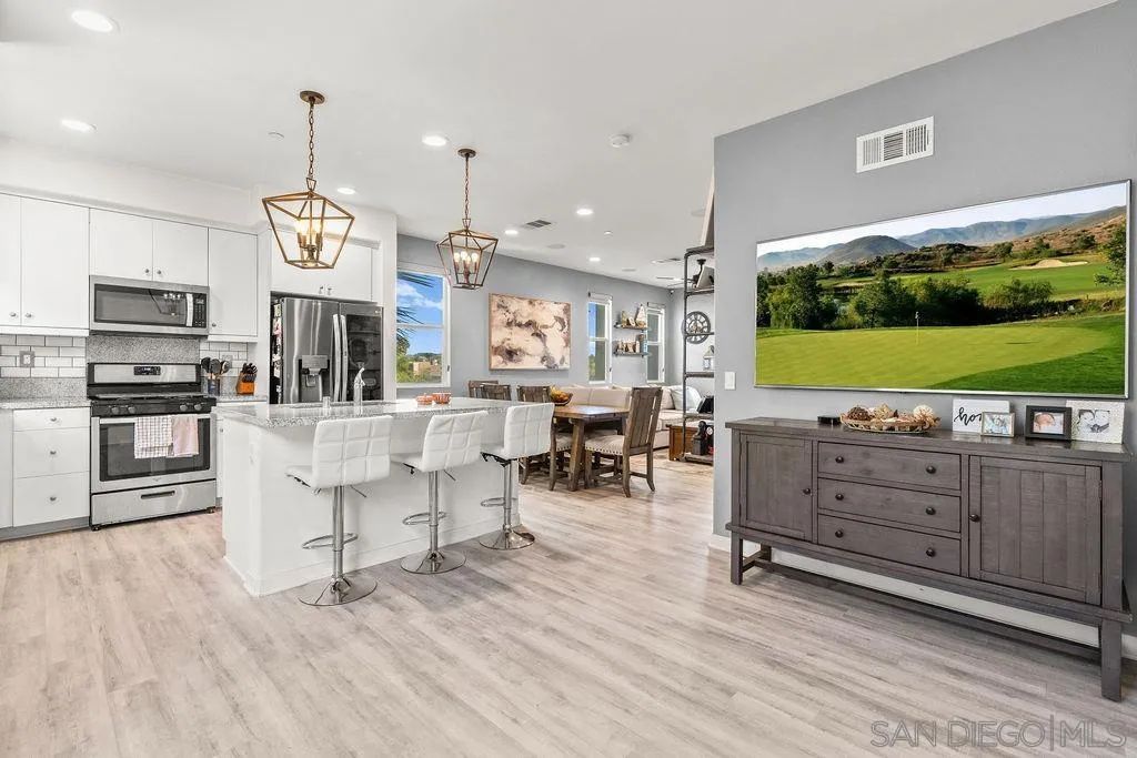 4262 Mission Ranch Way 32, Oceanside, CA 92057