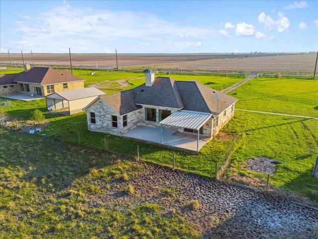 2407 Thuesen Road, Beasley, TX 77417