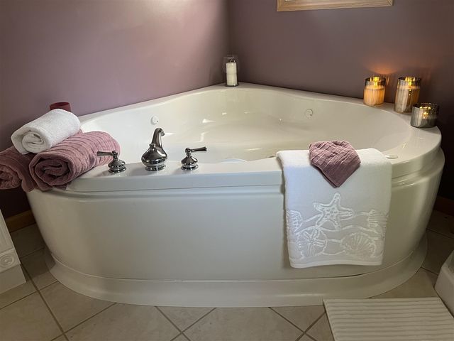 2564 Bialik Road, Manistee, MI 49660