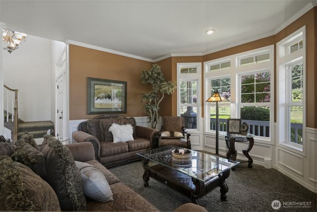 3601 214th Avenue E, Lake Tapps, WA 98391