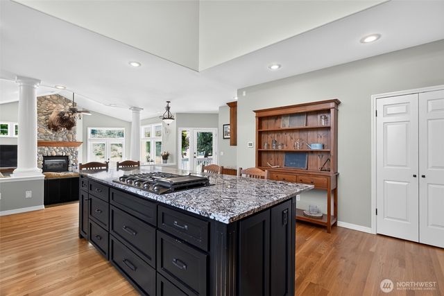 3601 214th Avenue E, Lake Tapps, WA 98391