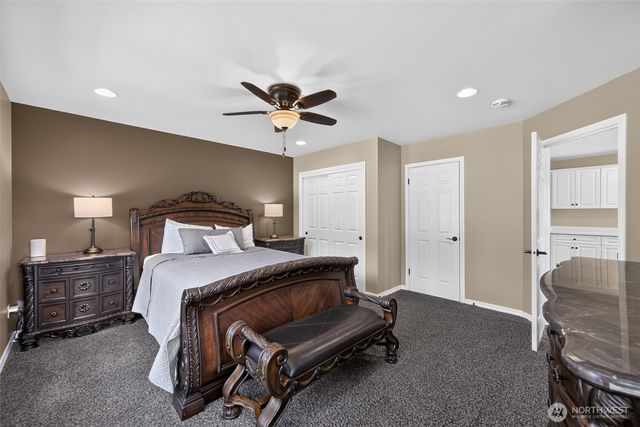 3601 214th Avenue E, Lake Tapps, WA 98391