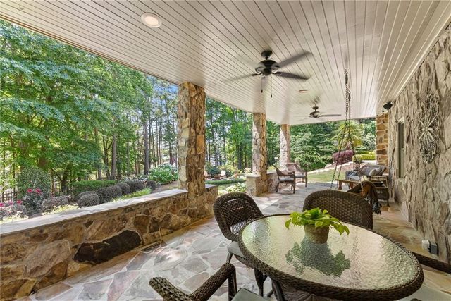 5840 Rock Springs Circle, Buford, GA 30518