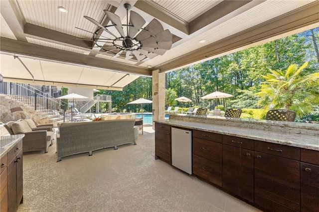 5840 Rock Springs Circle, Buford, GA 30518