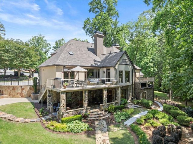 5840 Rock Springs Circle, Buford, GA 30518