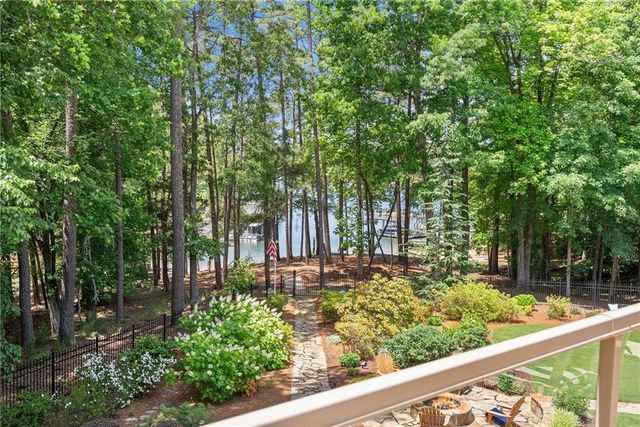 5840 Rock Springs Circle, Buford, GA 30518