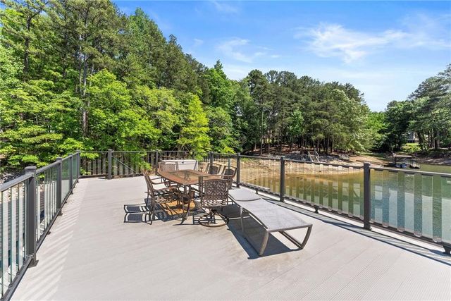 5840 Rock Springs Circle, Buford, GA 30518