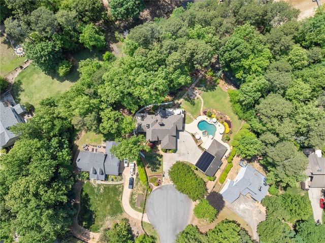 5840 Rock Springs Circle, Buford, GA 30518