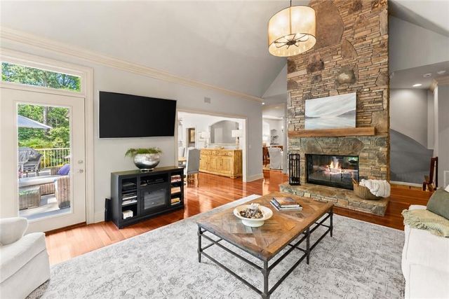 5840 Rock Springs Circle, Buford, GA 30518