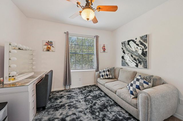 482 Graham Place, Boynton Beach, FL 33435