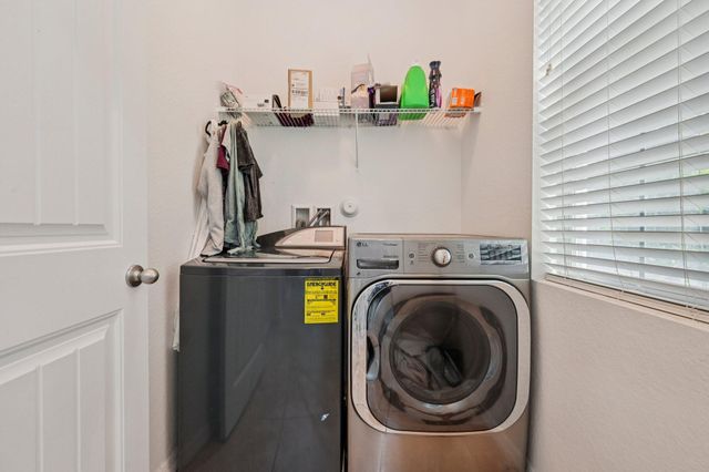 482 Graham Place, Boynton Beach, FL 33435