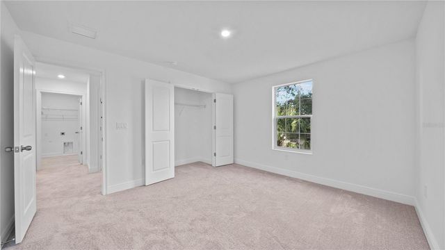 1156 37TH AVENUE N, St Petersburg, FL 33713