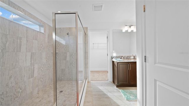 1156 37TH AVENUE N, St Petersburg, FL 33713