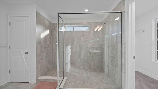 1156 37TH AVENUE N, St Petersburg, FL 33713