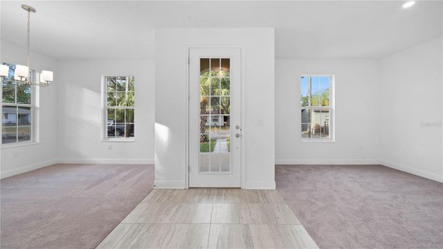 1156 37TH AVENUE N, St Petersburg, FL 33713