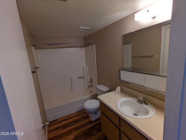 8155 E ROOSEVELT Street 213, Scottsdale, AZ 85257