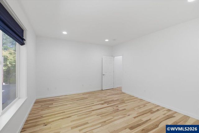 2107 Grace Av NW, Albany, OR 97321