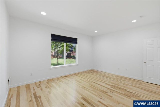 2107 Grace Av NW, Albany, OR 97321