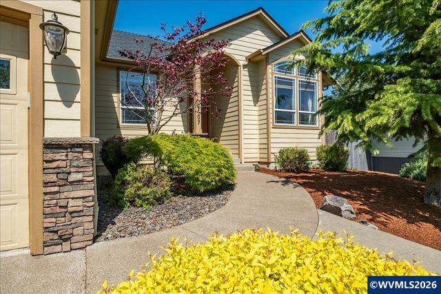2107 Grace Av NW, Albany, OR 97321