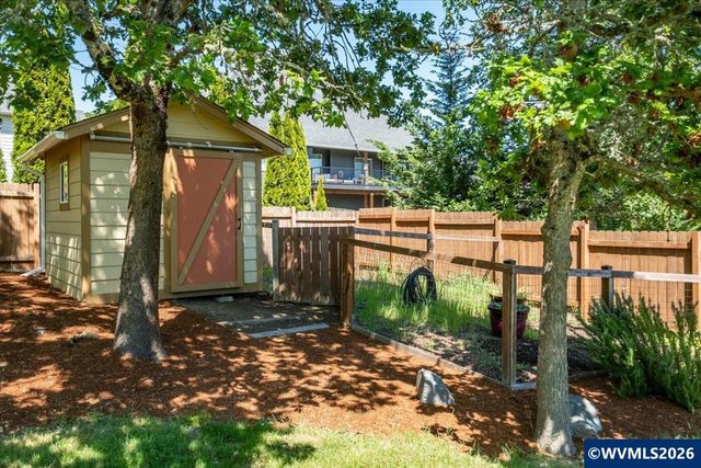 2107 Grace Av NW, Albany, OR 97321